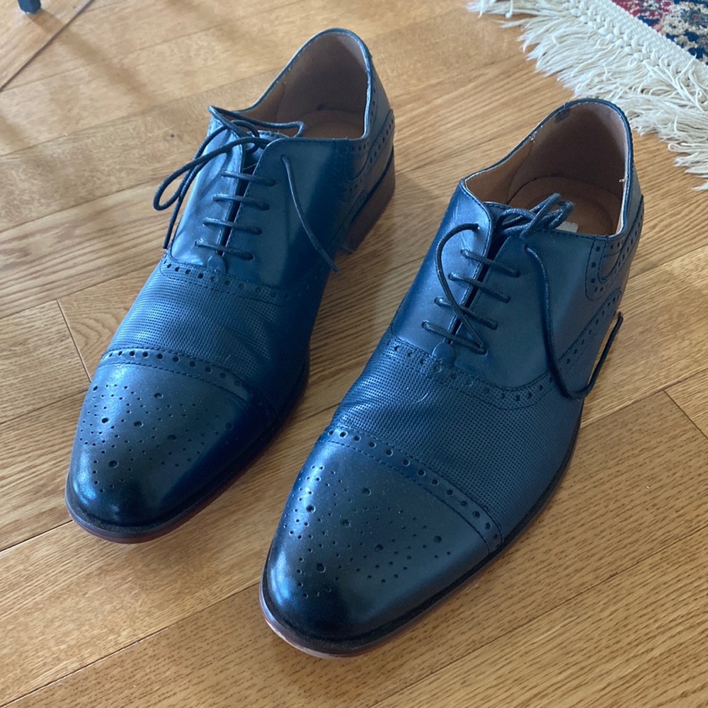Steve Madden Navy Blue Dress Shoes